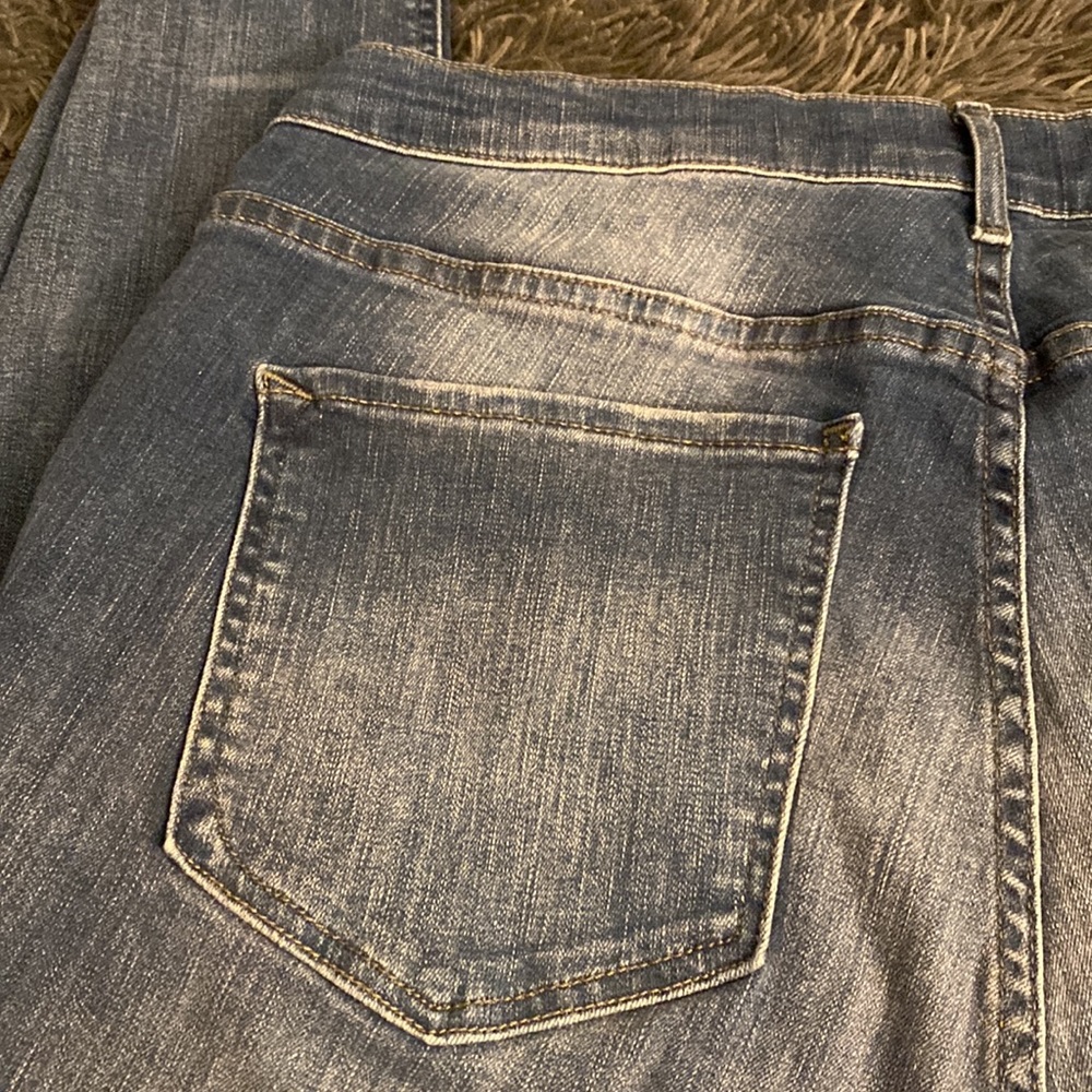 High Rise Legging Jeans - Picture 5 of 11